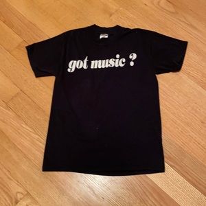 🎶 GOT MUSIC small tee shirt